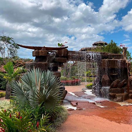 Ara Meru Lodge Canaima Exterior photo